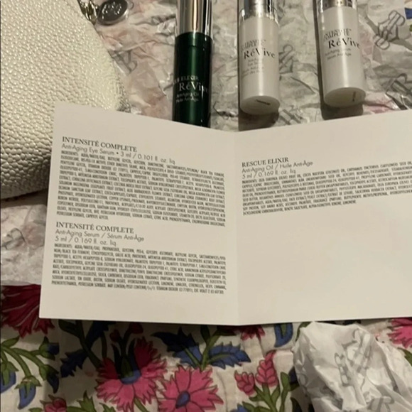 RéVive Skin Care Set Intensite complete eye / face Anti Aging Treatments Saks - Picture 3 of 3